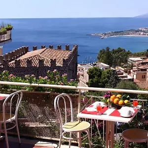 Hotell Mediterranee, Taormina